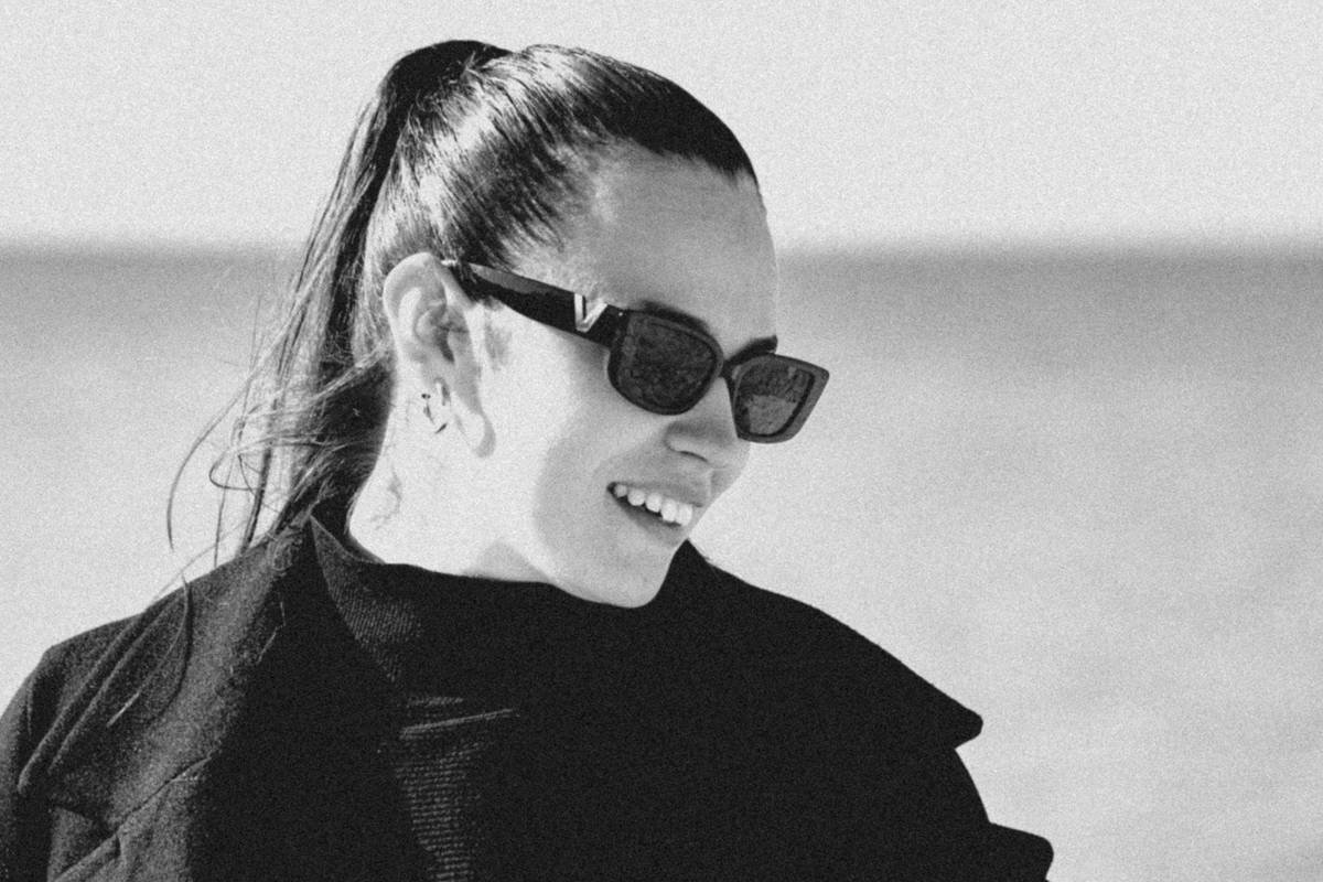 How to Master the Perfect Quick Ponytail: 12 Stylist-Approved Hacks for Busy Days